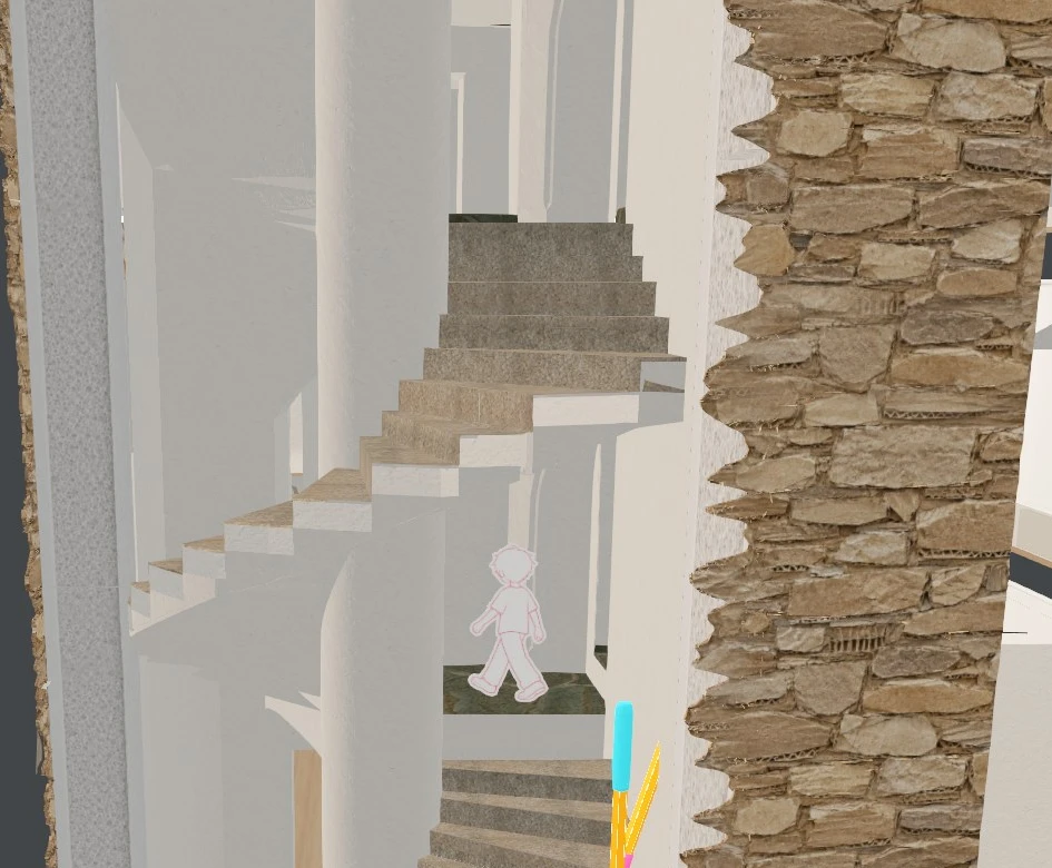Eine kleine Spielfigur geht durch das steinerne Treppenhaus des Museums